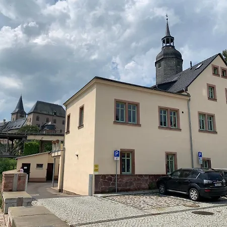Am Schloss Daire