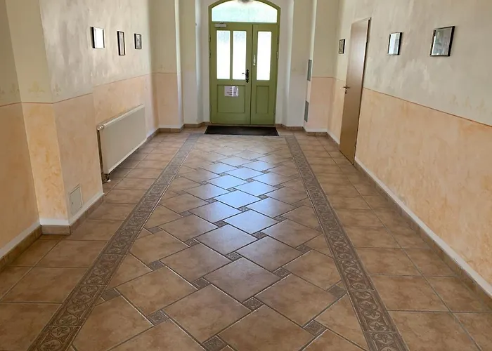 公寓 Am Schloss Rochlitz
