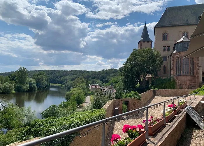公寓 Am Schloss *